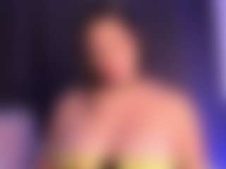 EMMA FERNANDEZ's Live Sex Cam Show