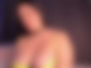EMMA FERNANDEZ's Live Sex Cam Show