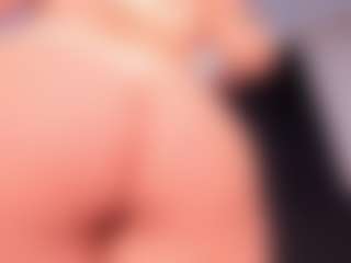 EMMA FERNANDEZ's Live Sex Cam Show