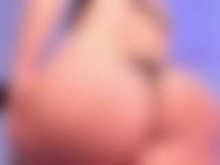 EMMA FERNANDEZ's Live Sex Cam Show