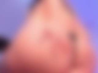 EMMA FERNANDEZ's Live Sex Cam Show
