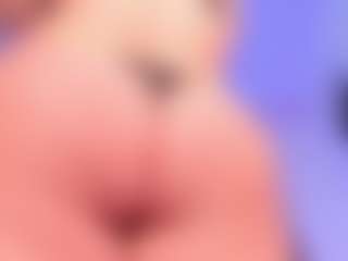 EMMA FERNANDEZ's Live Sex Cam Show