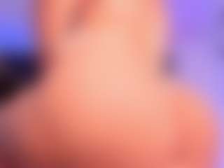 EMMA FERNANDEZ's Live Sex Cam Show