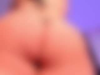 EMMA FERNANDEZ's Live Sex Cam Show