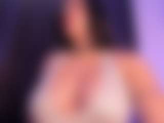 EMMA FERNANDEZ's Live Sex Cam Show