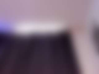 EMMA FERNANDEZ's Live Sex Cam Show