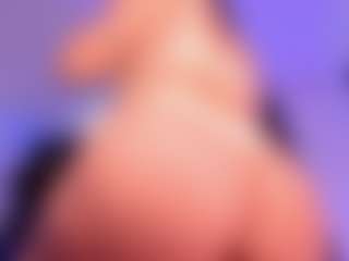 EMMA FERNANDEZ's Live Sex Cam Show
