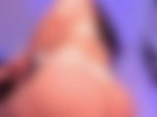 EMMA FERNANDEZ's Live Sex Cam Show