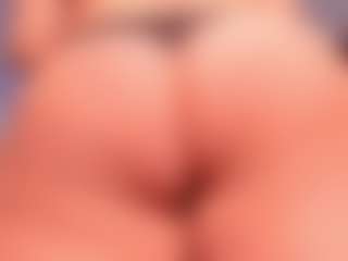 EMMA FERNANDEZ's Live Sex Cam Show