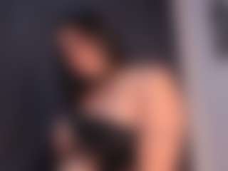 EMMA FERNANDEZ's Live Sex Cam Show