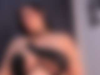 EMMA FERNANDEZ's Live Sex Cam Show
