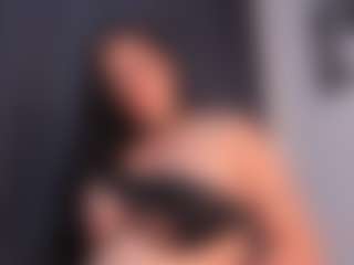 EMMA FERNANDEZ's Live Sex Cam Show