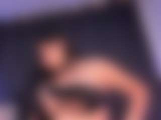 EMMA FERNANDEZ's Live Sex Cam Show