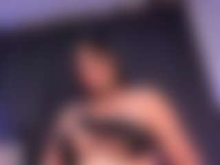 EMMA FERNANDEZ's Live Sex Cam Show