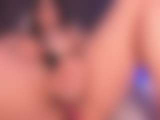 Live cam show with EMMA FERNANDEZ - BBW Toys on Camsoda