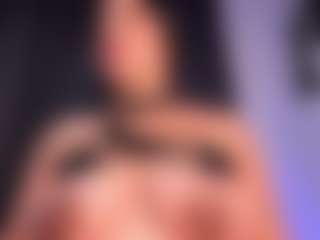 EMMA FERNANDEZ's Live Sex Cam Show