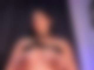 EMMA FERNANDEZ's Live Sex Cam Show