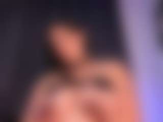EMMA FERNANDEZ's Live Sex Cam Show