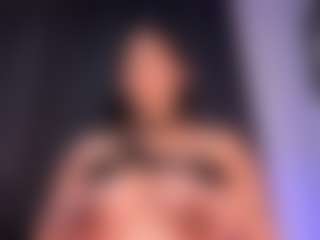 EMMA FERNANDEZ's Live Sex Cam Show