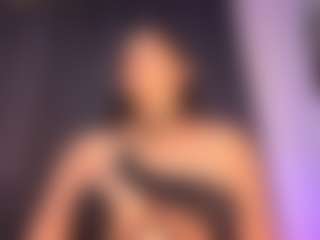 EMMA FERNANDEZ's Live Sex Cam Show
