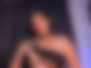 EMMA FERNANDEZ's Live Sex Cam Show