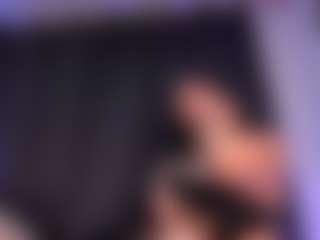 EMMA FERNANDEZ's Live Sex Cam Show