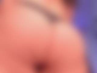 EMMA FERNANDEZ's Live Sex Cam Show