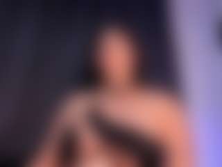 EMMA FERNANDEZ's Live Sex Cam Show