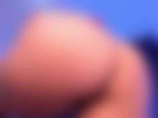 EMMA FERNANDEZ's Live Sex Cam Show
