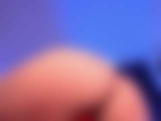 EMMA FERNANDEZ's Live Sex Cam Show