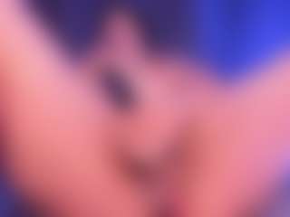 EMMA FERNANDEZ's Live Sex Cam Show
