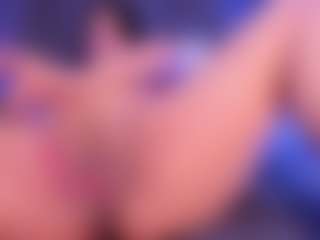EMMA FERNANDEZ's Live Sex Cam Show