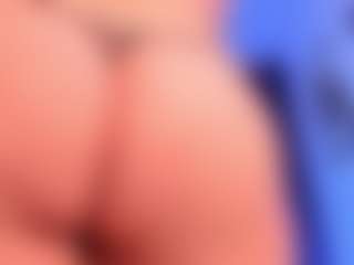 EMMA FERNANDEZ's Live Sex Cam Show
