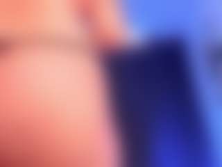 EMMA FERNANDEZ's Live Sex Cam Show