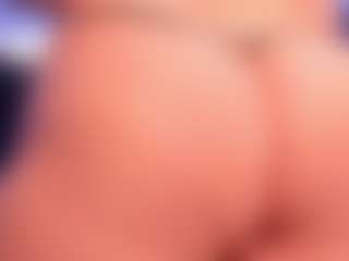 EMMA FERNANDEZ's Live Sex Cam Show