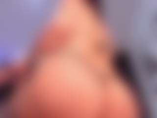 EMMA FERNANDEZ's Live Sex Cam Show