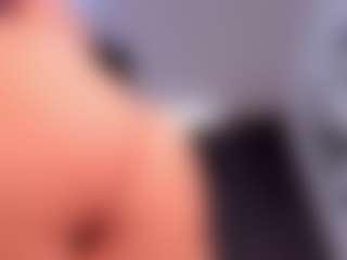 EMMA FERNANDEZ's Live Sex Cam Show