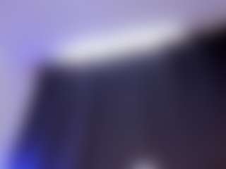 EMMA FERNANDEZ's Live Sex Cam Show