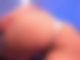 EMMA FERNANDEZ's Live Sex Cam Show