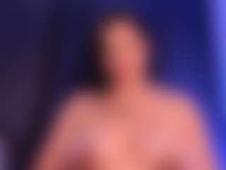 EMMA FERNANDEZ's Live Sex Cam Show