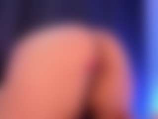 EMMA FERNANDEZ's Live Sex Cam Show