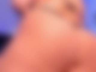 EMMA FERNANDEZ's Live Sex Cam Show