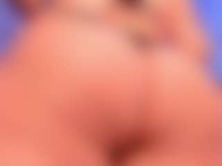 EMMA FERNANDEZ's Live Sex Cam Show