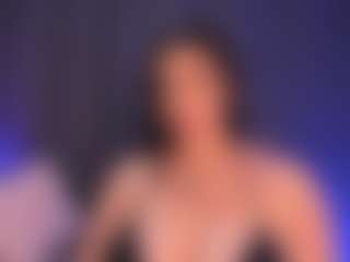 EMMA FERNANDEZ's Live Sex Cam Show