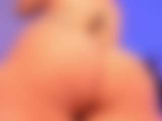 EMMA FERNANDEZ's Live Sex Cam Show
