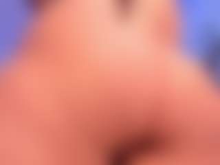 EMMA FERNANDEZ's Live Sex Cam Show