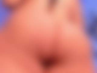 EMMA FERNANDEZ's Live Sex Cam Show