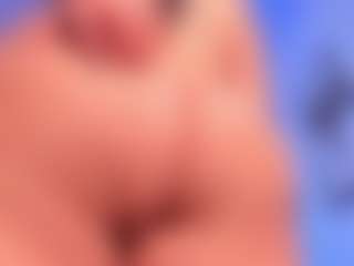 EMMA FERNANDEZ's Live Sex Cam Show
