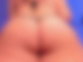 EMMA FERNANDEZ's Live Sex Cam Show