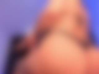 EMMA FERNANDEZ's Live Sex Cam Show